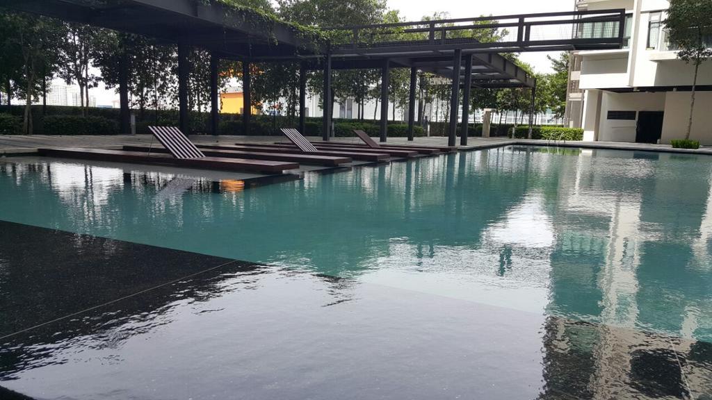 Skyview Univ360 Place Facing Mines Lake Kampong Bohol