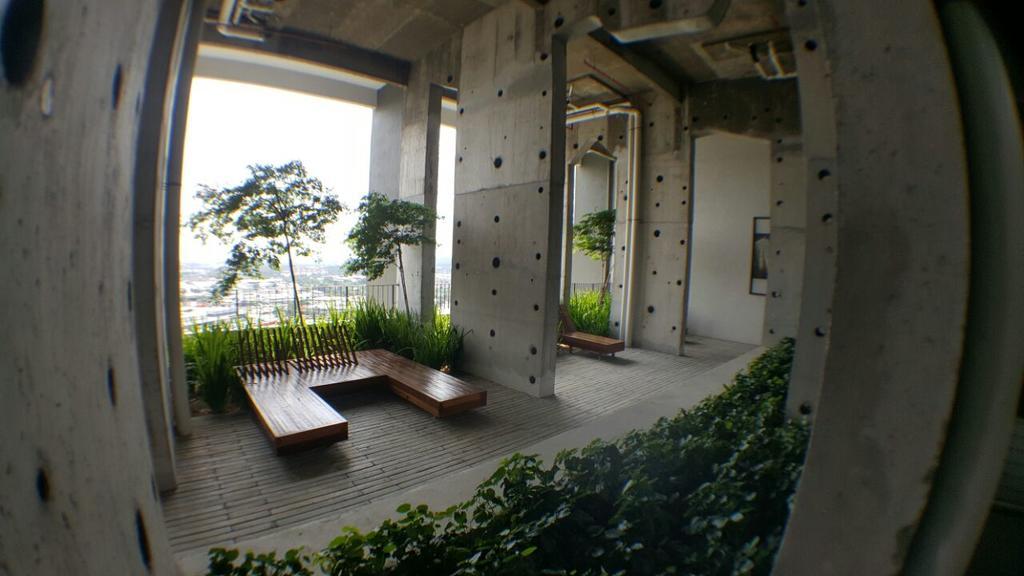 Skyview Univ360 Place Facing Mines Lake Apartment *
