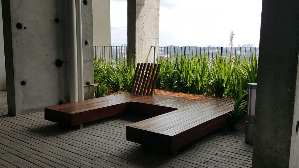 Skyview Univ360 Place Facing Mines Lake * Kampong Bohol